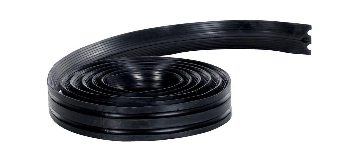 Vestil C-75-24 Extruded Rubber Cord Protector 1